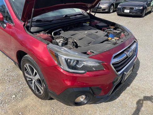 Used 2019 Subaru Outback 3.6R Limited AWD/4WD image 27