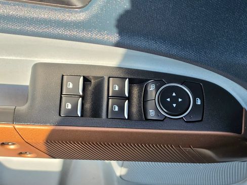 Used 2023 Ford Maverick Lariat w/ Lariat Luxury Package AWD/4WD image 14