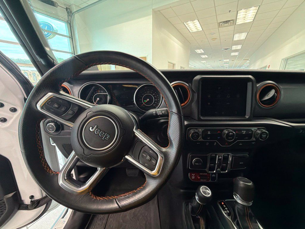 Used 2023 Jeep Gladiator Mojave w/ Trailer Tow Package AWD/4WD image 6