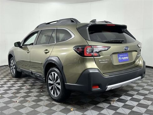 Used 2023 Subaru Outback Limited image 8