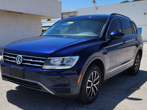 Used 2021 Volkswagen Tiguan SE AWD/4WD image 1