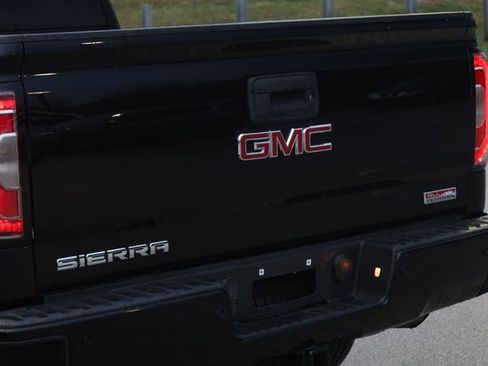 Used 2016 GMC Sierra 1500 SLT w/ All-Terrain Package image 6