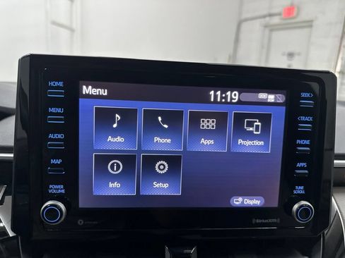 Used 2022 Toyota Corolla LE FWD image 18