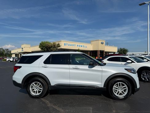 Used 2026 Ford Explorer Active AWD/4WD image 20