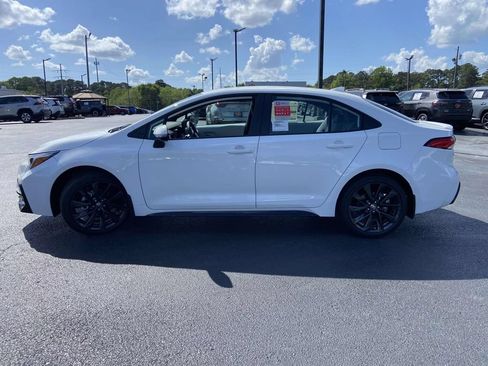 New 2026 Toyota Corolla SE FWD image 6