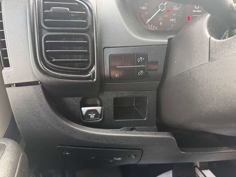Used 2022 RAM ProMaster 3500 w/ Fleet Safety Group (AWQ) FWD image 20