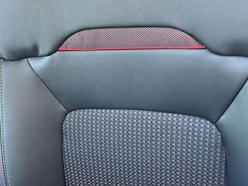 New 2026 Nissan Kicks SR w/ Cold Weather Package FWD image 29