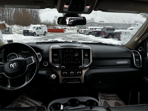 Used 2019 RAM 2500 Laramie image 13