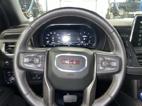 Used 2024 GMC Yukon XL AT4 w/ AT4 Premium Plus Package image 14