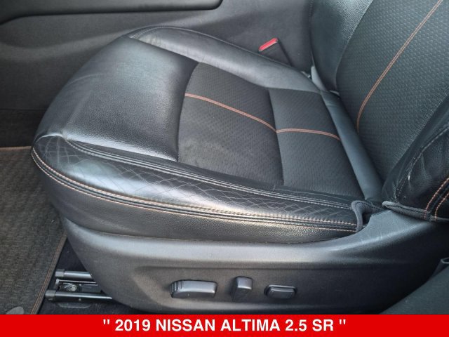 Used 2019 Nissan Altima 2.5 SR w/ SR Premium Package AWD/4WD image 16
