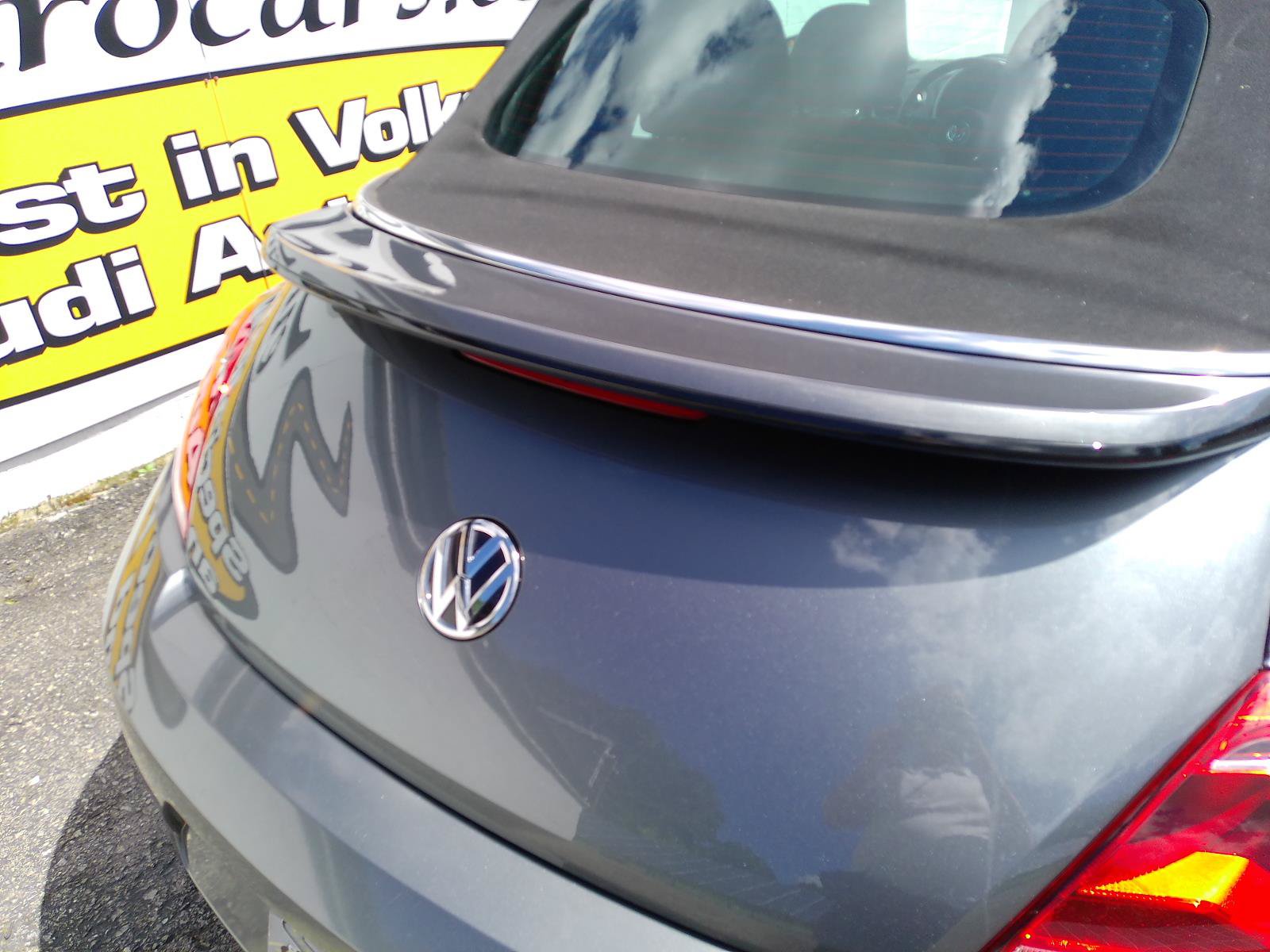 Used 2015 Volkswagen Beetle 1.8T FWD image 37