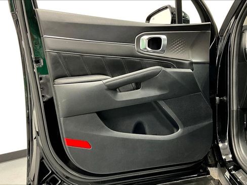 Used 2023 Kia Sorento SX image 21