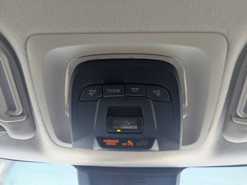 Used 2023 Toyota Corolla LE image 20