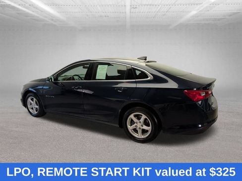 Used 2018 Chevrolet Malibu LS FWD image 4