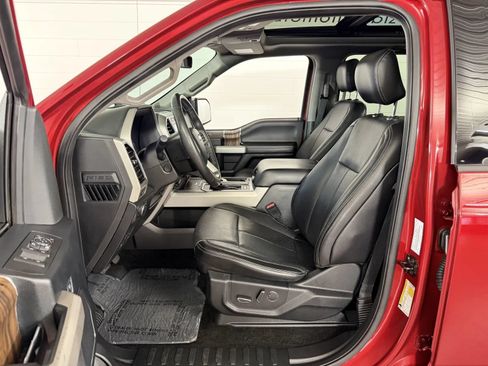 Used 2018 Ford F150 Lariat w/ Equipment Group 502A Luxury AWD/4WD image 13