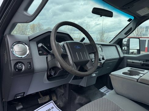 Used 2011 Ford F350 XLT AWD/4WD image 14