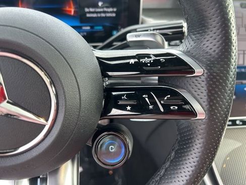 Used 2024 Mercedes-Benz GLC 43 AMG 4MATIC image 20