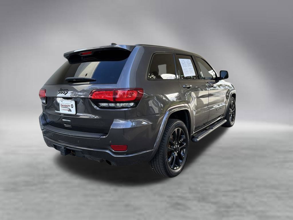 Used 2021 Jeep Grand Cherokee Laredo X RWD image 3