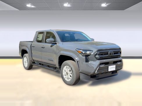 New 2025 Toyota Tacoma SR5 image 7
