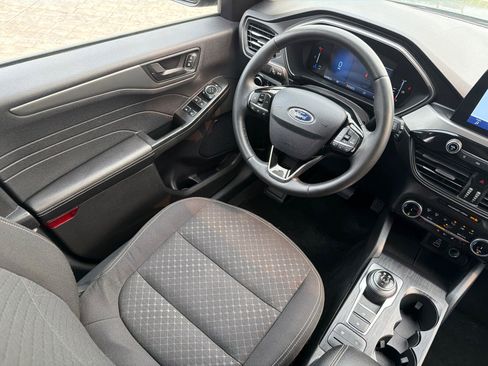 Used 2024 Ford Escape Active AWD/4WD image 20
