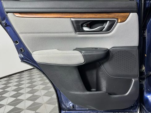 Used 2019 Honda CR-V EX image 42