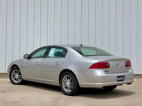 Used 2007 Buick Lucerne CXL w/ Luxury Package FWD image 4