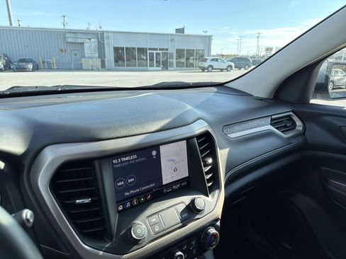 Used 2023 GMC Acadia Denali w/ Denali Technology Package FWD image 59