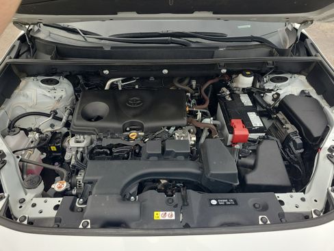 Used 2023 Toyota RAV4 XLE FWD image 32