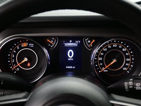 Used 2023 Jeep Wrangler Unlimited Sport AWD/4WD image 25