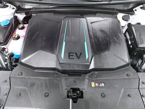 Used 2024 Hyundai Ioniq 5 Limited RWD image 37