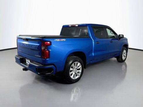 Used 2023 Chevrolet Silverado 1500 Custom AWD/4WD image 9