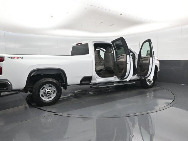 Used 2026 Chevrolet Silverado 2500 LT AWD/4WD image 58