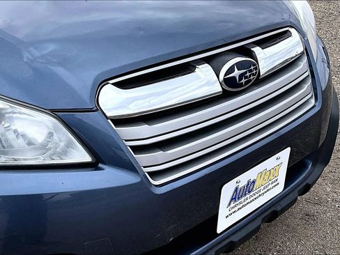 Used 2013 Subaru Outback 2.5i Premium AWD/4WD image 28