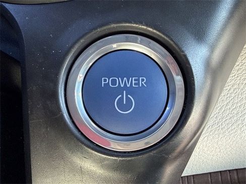 Certified 2024 Toyota Sienna LE image 20