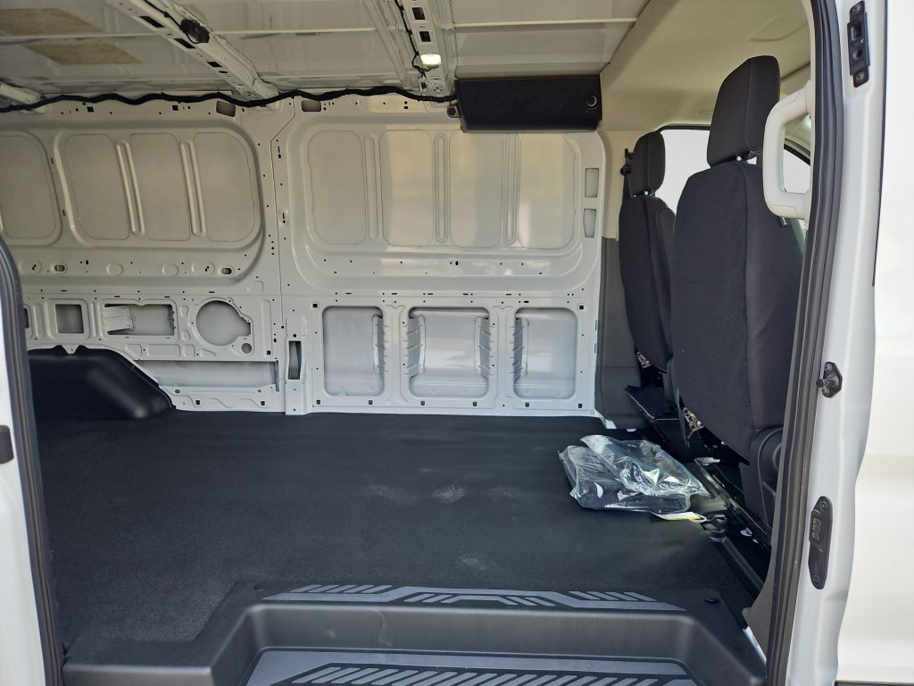 Used 2024 Ford E-Transit Low Roof RWD image 17