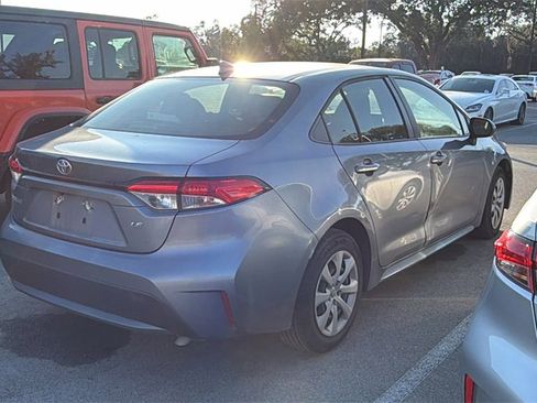 Certified 2022 Toyota Corolla LE image 7