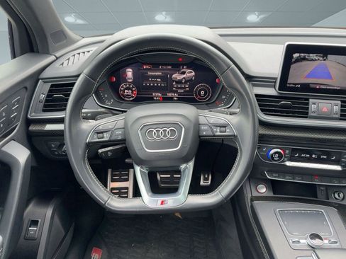 Used 2020 Audi SQ5 Premium Plus w/ Premium Plus Package image 17