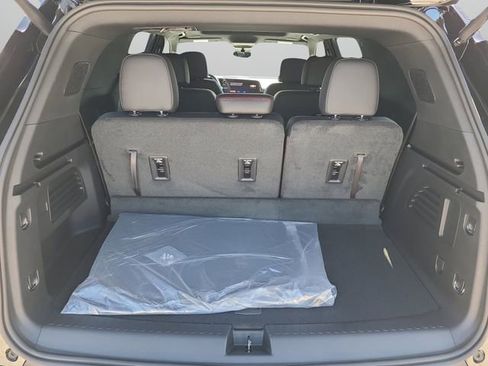 New 2026 Chevrolet Traverse Z71 w/ Enhanced Driving Package image 11