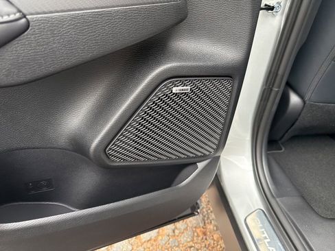 New 2026 Mitsubishi Outlander SEL image 39