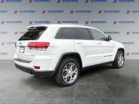 Used 2021 Jeep Grand Cherokee Laredo RWD image 6