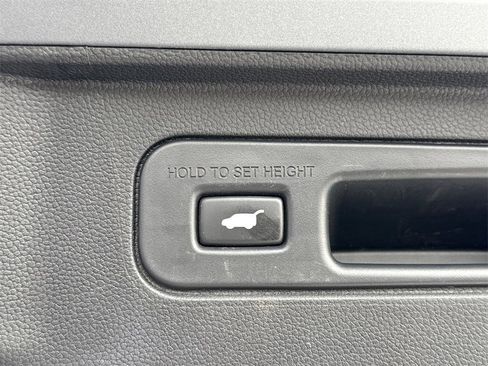 Certified 2025 Honda Pilot TrailSport image 15