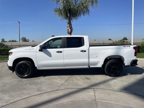 Used 2025 Chevrolet Silverado 1500 W/T w/ WT Value Package image 5