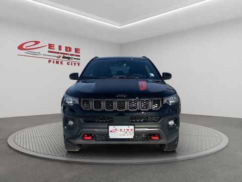 New 2026 Jeep Compass Trailhawk AWD/4WD image 8
