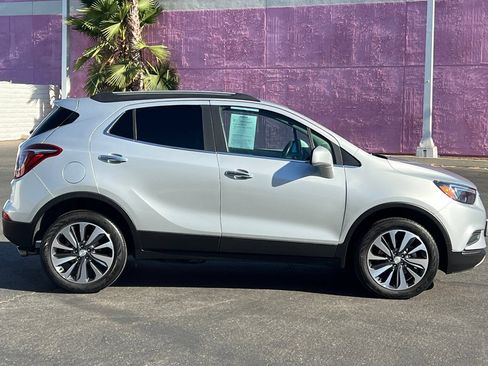 Used 2022 Buick Encore Preferred w/ Safety Package AWD/4WD image 3