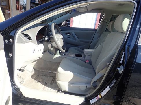 Used 2007 Toyota Camry CE FWD image 7
