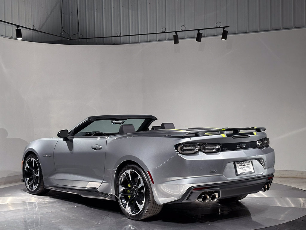 Used 2023 Chevrolet Camaro SS RWD image 9