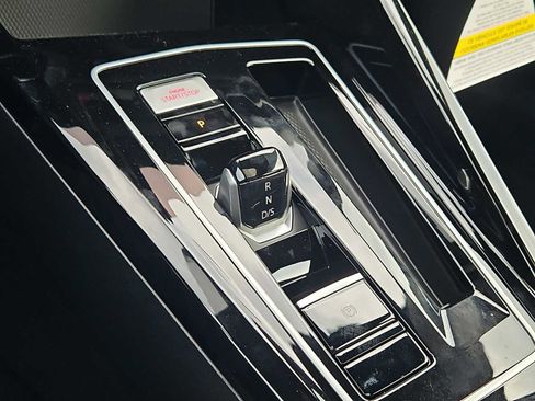 New 2025 Volkswagen GTI SE image 19