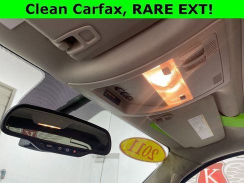 Used 2011 Cadillac Escalade EXT Luxury image 18