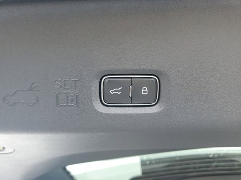 New 2026 Lincoln Navigator Reserve image 35