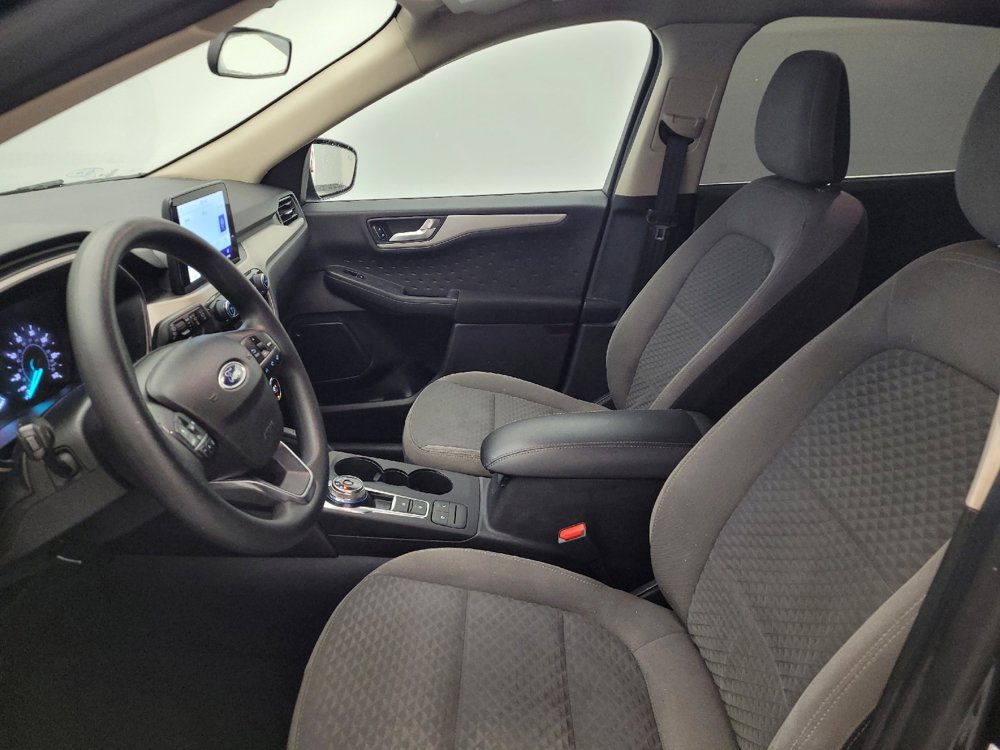 Used 2020 Ford Escape SE FWD image 17